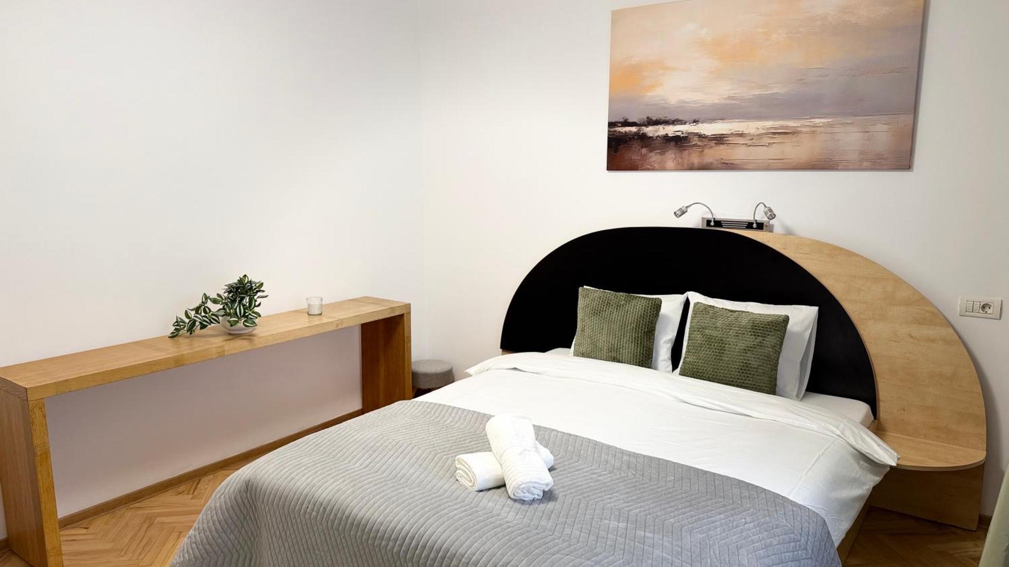 Stay Central Apartment Apartament *