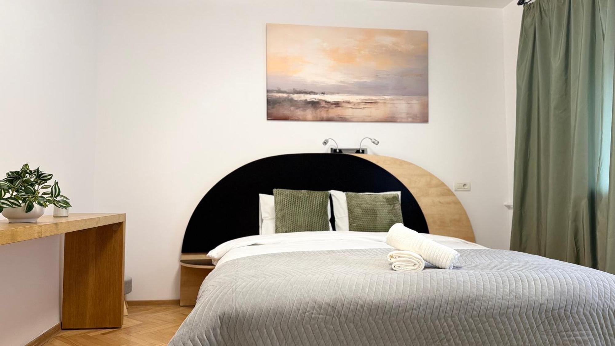 Stay Central Apartment Bucureşti